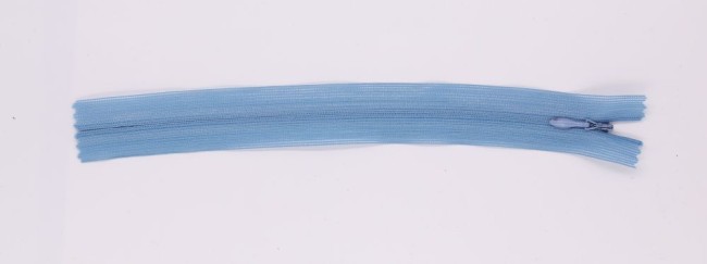 Потайная неразъемная, цвет ткани М379 цвет звена , замок пластик